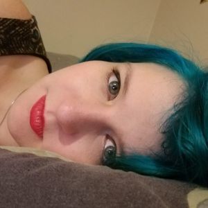 Meet your Posher, Adriane